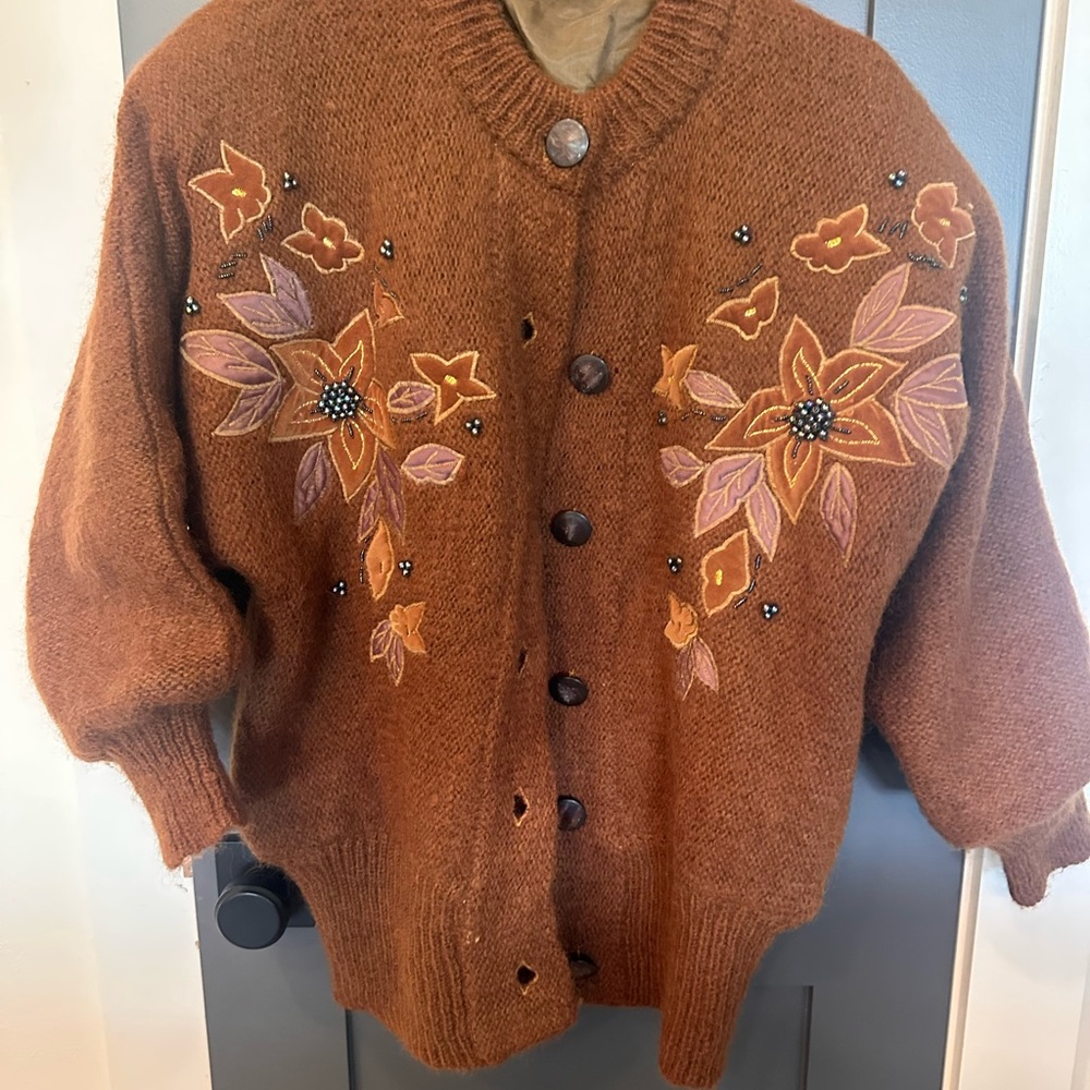 Crescent Floral Embroidered Cardigan in Brown